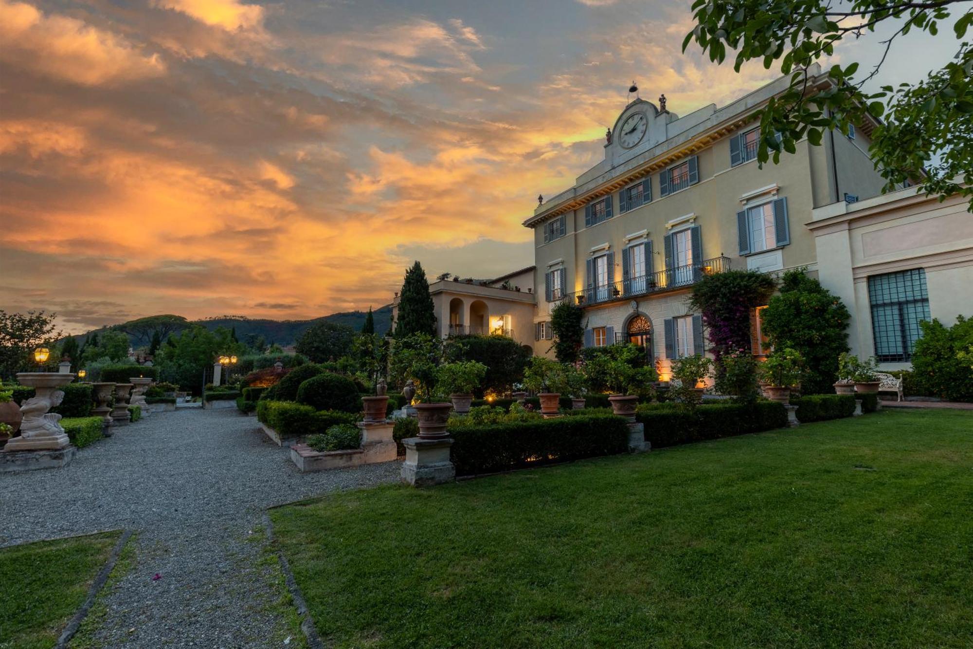 Villa Scorzi - Relais De Charme Calci Esterno foto