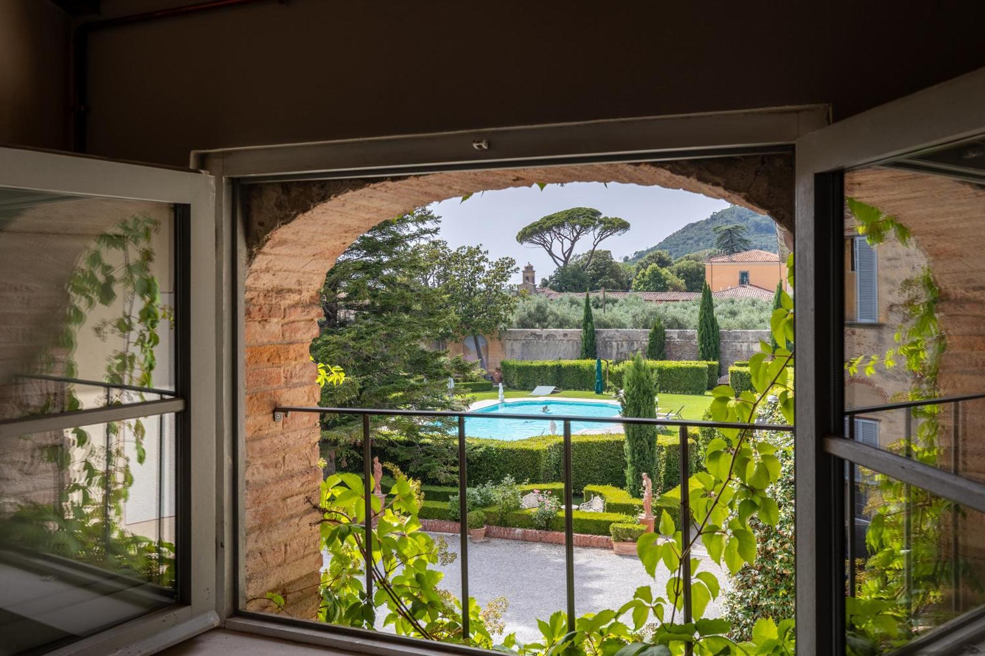 Villa Scorzi - Relais De Charme Calci Esterno foto
