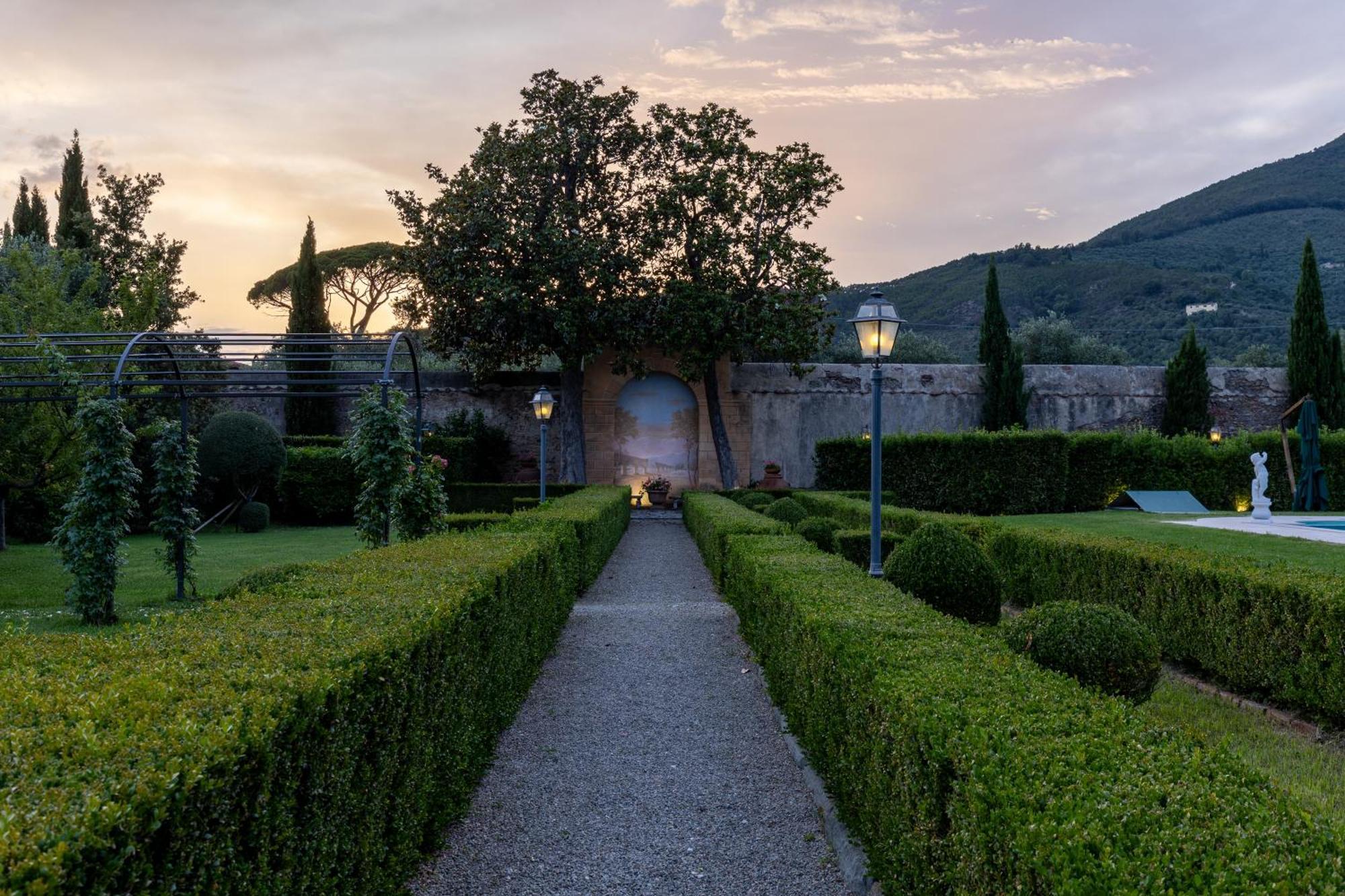 Villa Scorzi - Relais De Charme Calci Esterno foto